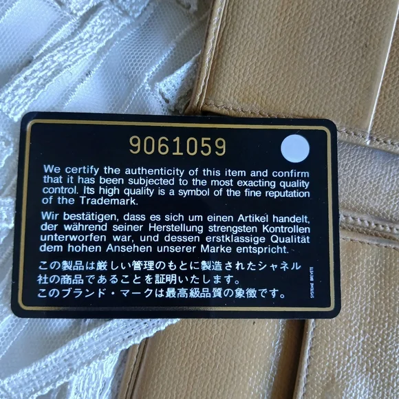 'RARE' Vintage Chanel Men's Wallet - Picture 12 of 14